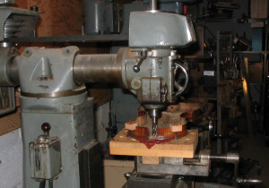 Milling machine cutting button graft channel